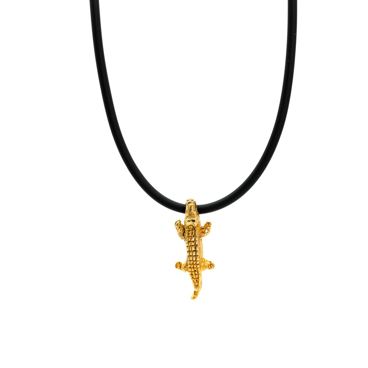 collar cocodrilo en cadena de caucho