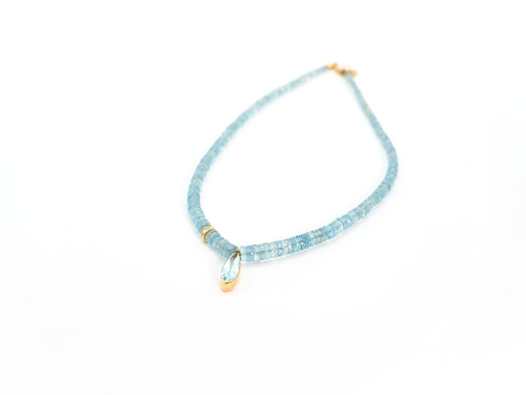 Collar Aguamarina+Reiky word Pieza única