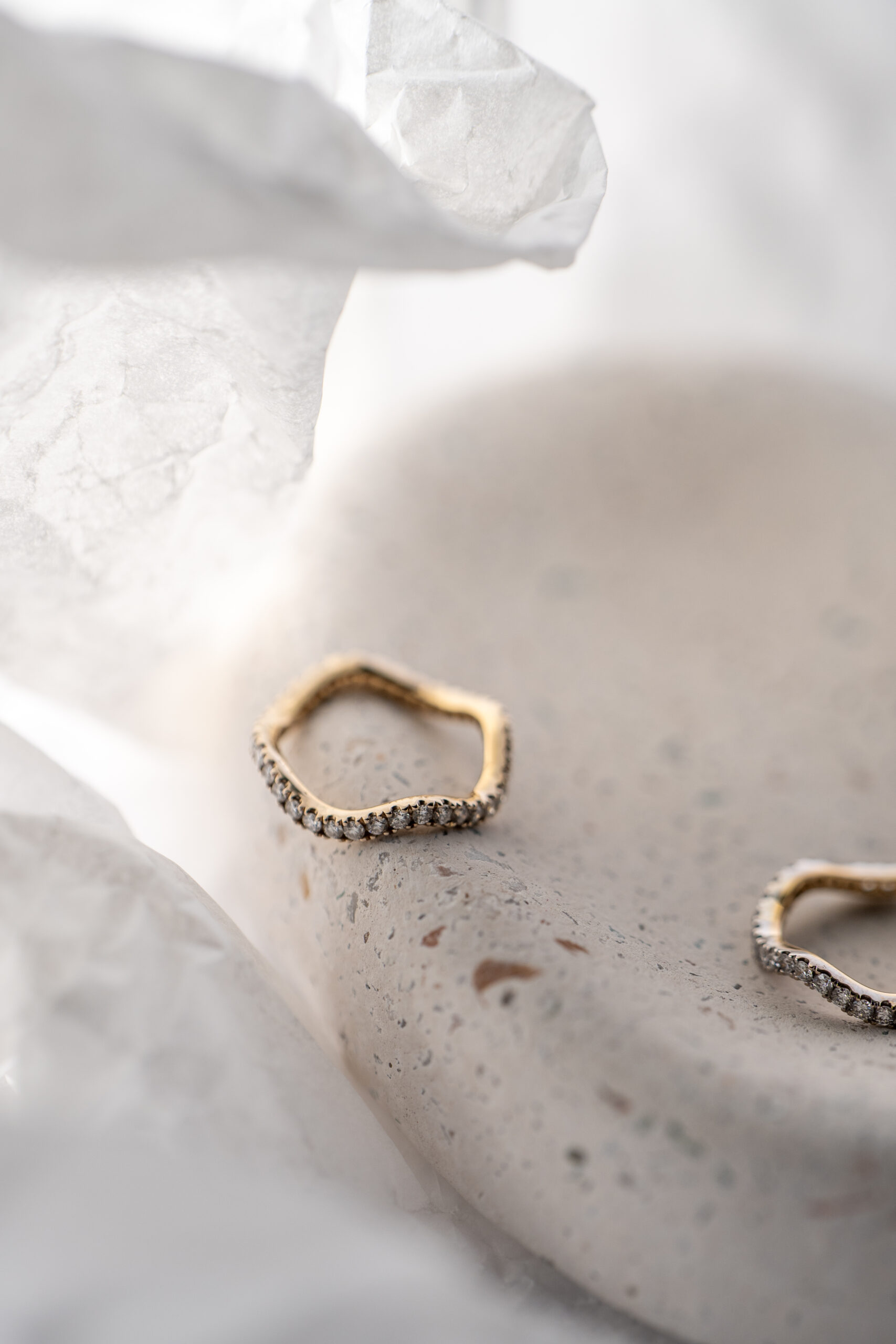 Anillo Wave diamantes 4 Anillo Wave diamantes - Imagen 4